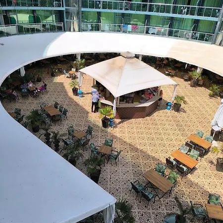 아파트 двустаен в 프리모르스코